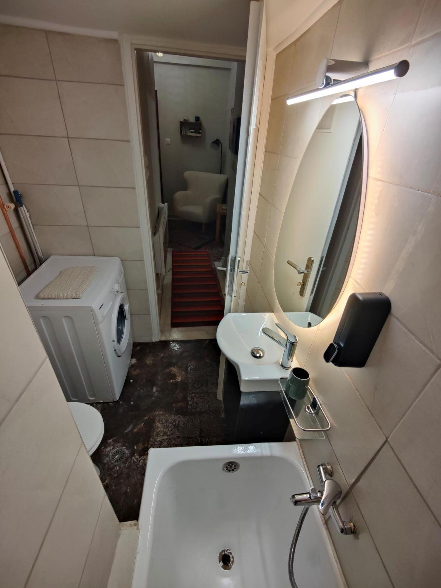 Σπίτι Για Δυο Στο Κέντρο Της Αθήνας Apartment Екстериор снимка
